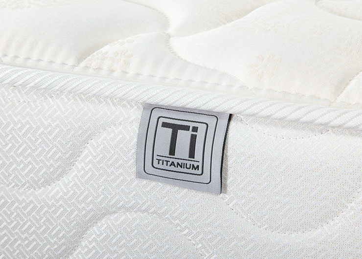 1_0009_DREAMMASTER-LUXE-03