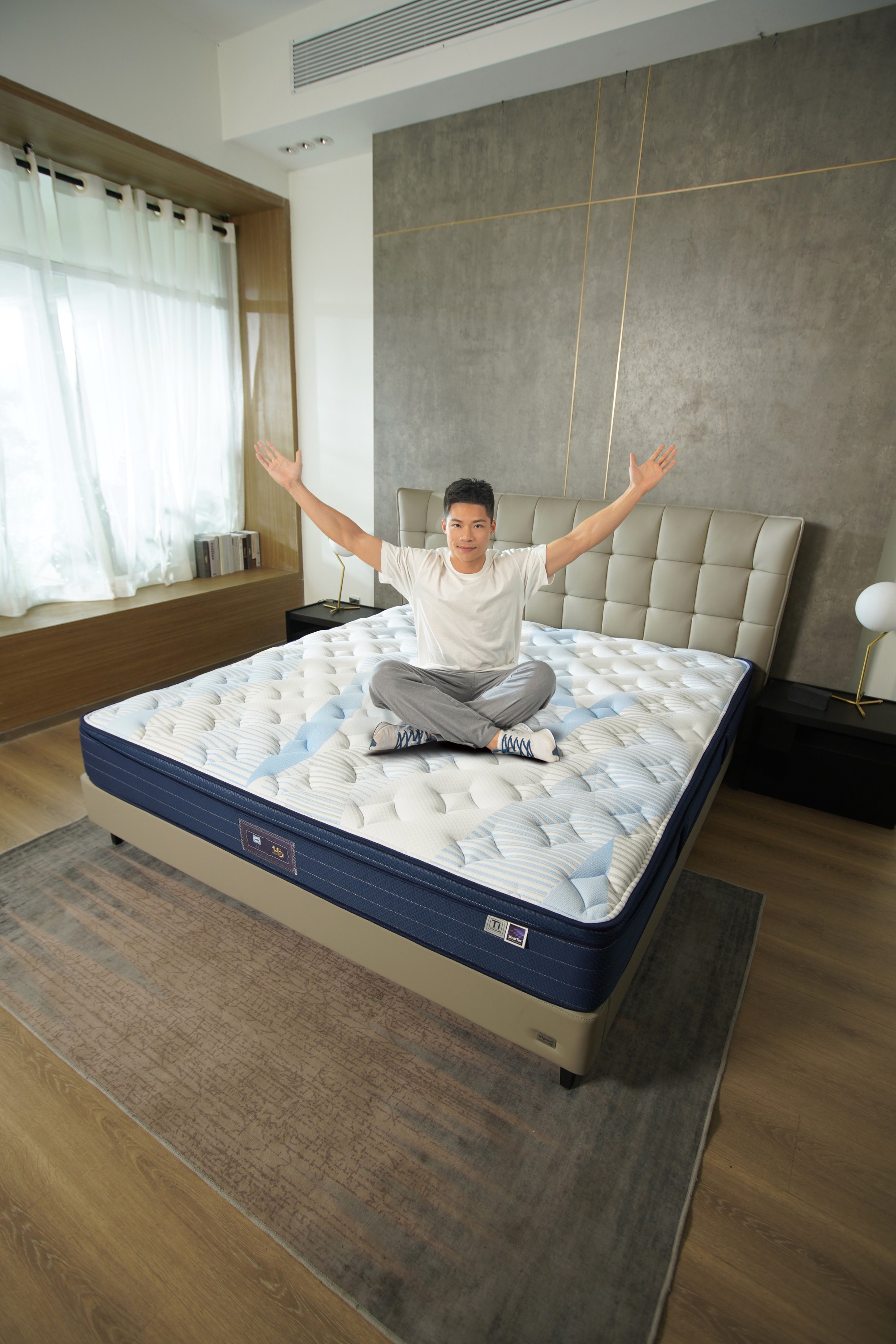 1ddb7d8bb0260987e57cc5f1a61d5333